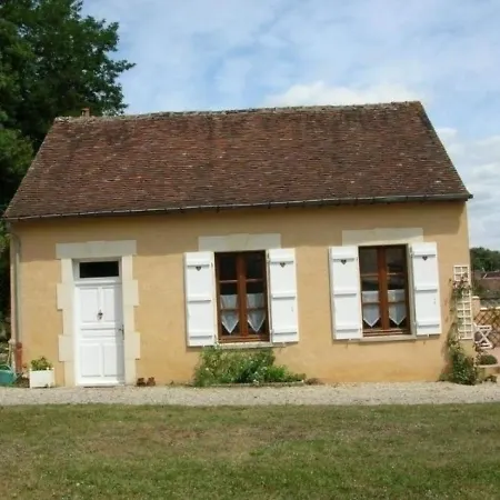 House La Maison De Poupee 9 Casa vacanze Longny les Villages