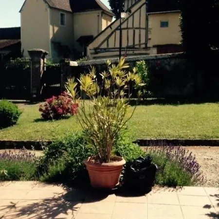House La Maison De Poupee 9 Longny les Villages